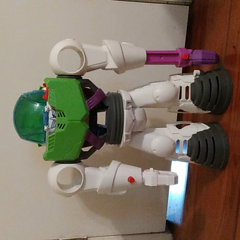Imaginext Disney Pixar Buzz Lightyear Robot Toy Story Fisher-Price